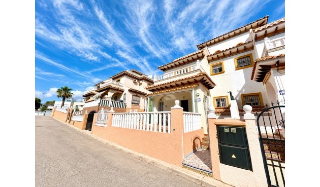 Resale - Town House -
Cabo Roig - Costa Blanca