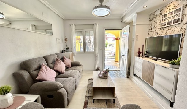 Resale - Town House -
Cabo Roig - Costa Blanca