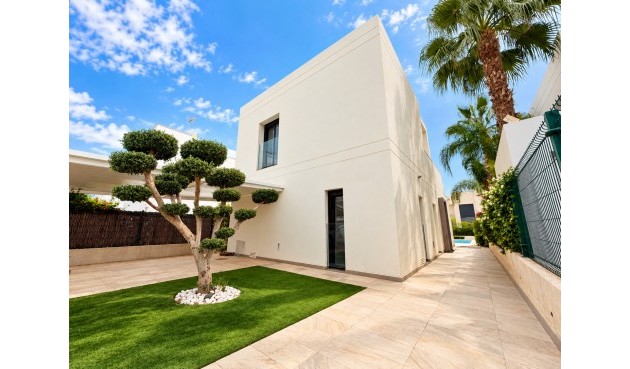 Resale - Villa -
Ciudad Quesada - Costa Blanca