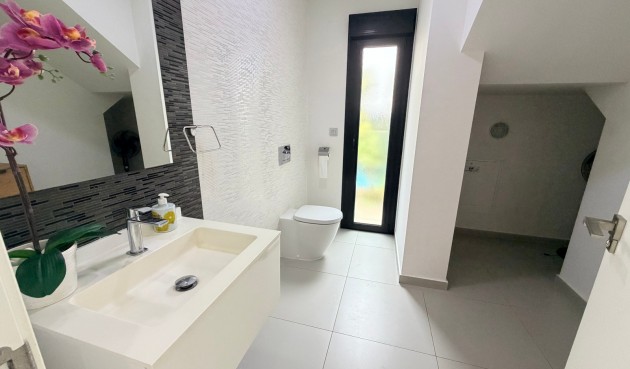 Resale - Villa -
Ciudad Quesada - Costa Blanca