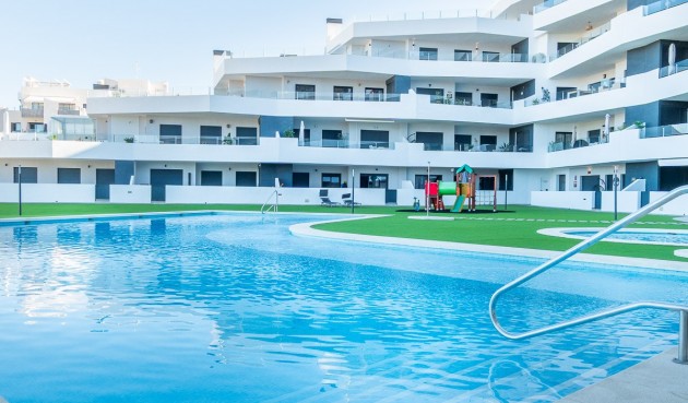 Resale - Apartment -
San Miguel de Salinas - Inland