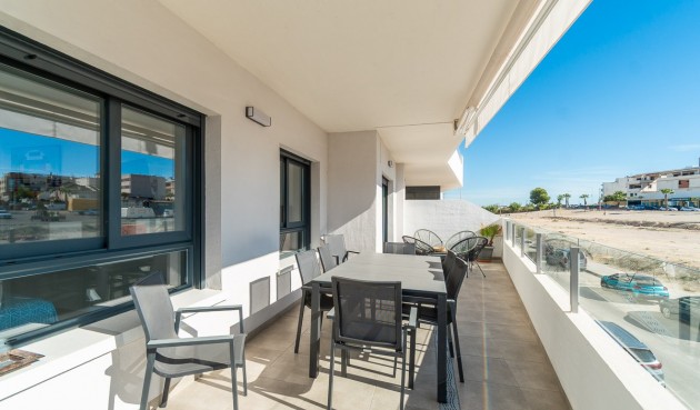 Resale - Apartment -
San Miguel de Salinas - Inland