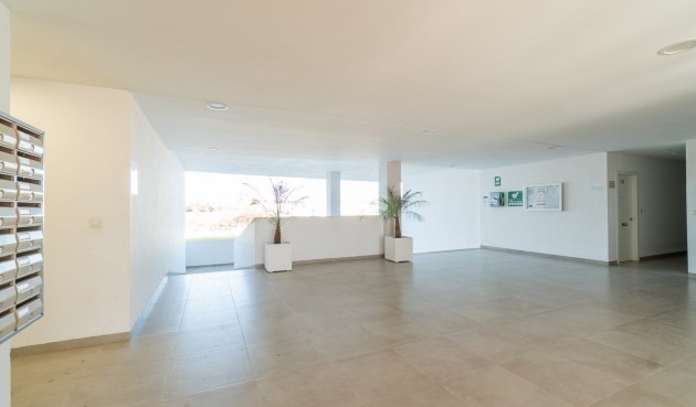 Resale - Apartment -
San Miguel de Salinas - Inland