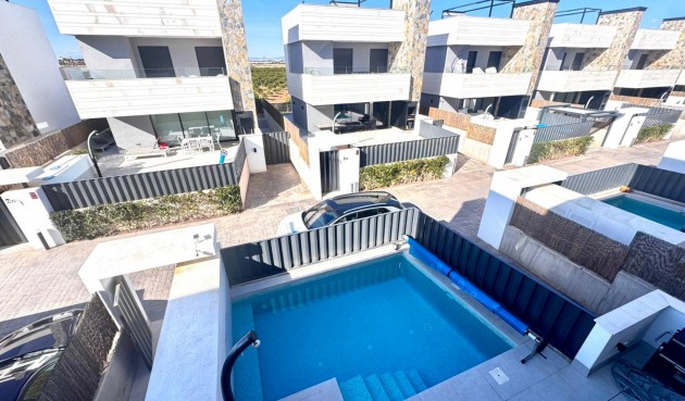 Resale - Villa -
Torre Pacheco - Inland