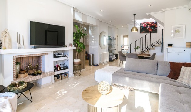 Resale - Villa -
Algorfa - Inland