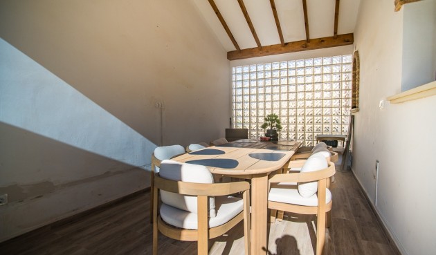 Resale - Villa -
Algorfa - Inland