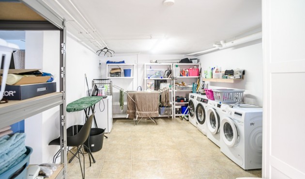 Resale - Villa -
Algorfa - Inland