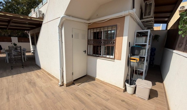 Resale - Town House -
Torrevieja - Nueva Torrevieja
