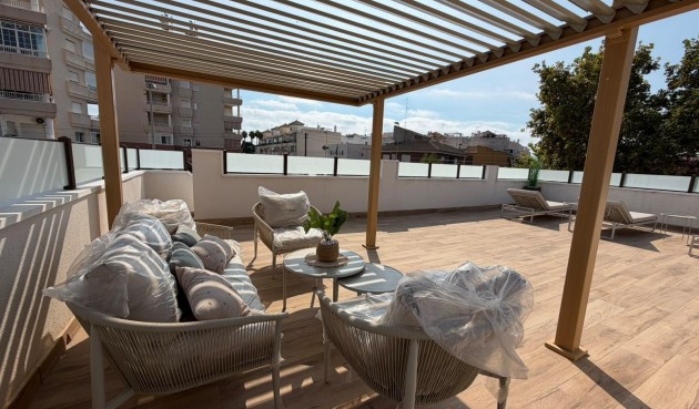 Resale - Town House -
Torrevieja - Nueva Torrevieja