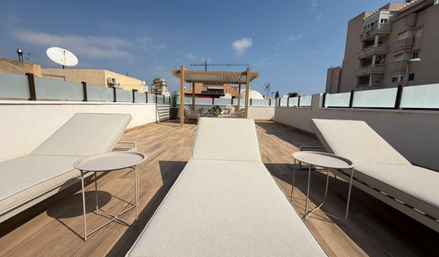Resale - Town House -
Torrevieja - Nueva Torrevieja