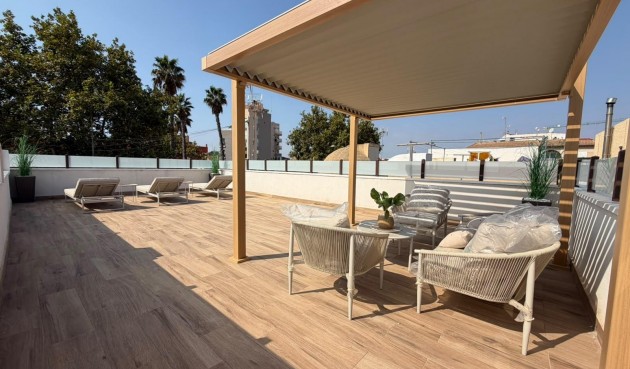 Resale - Town House -
Torrevieja - Nueva Torrevieja