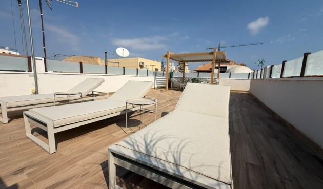 Resale - Town House -
Torrevieja - Nueva Torrevieja