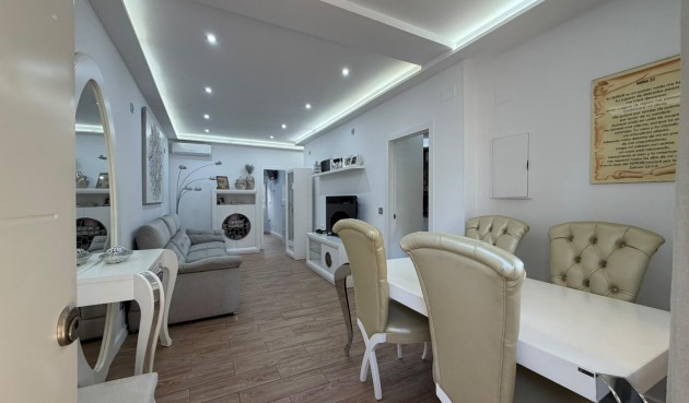Resale - Town House -
Torrevieja - Nueva Torrevieja