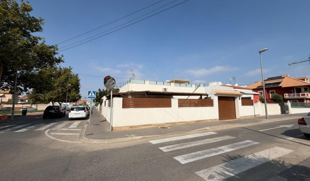 Resale - Town House -
Torrevieja - Nueva Torrevieja