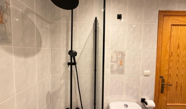 Resale - Apartment -
Torrevieja - Centro