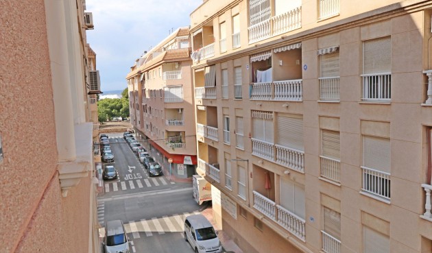 Resale - Apartment -
Torrevieja - Acequion