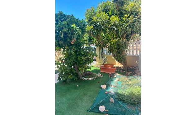 Resale - Villa -
Orihuela Costa - Lomas de Cabo Roig
