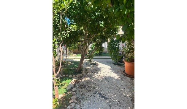 Resale - Villa -
Orihuela Costa - Lomas de Cabo Roig