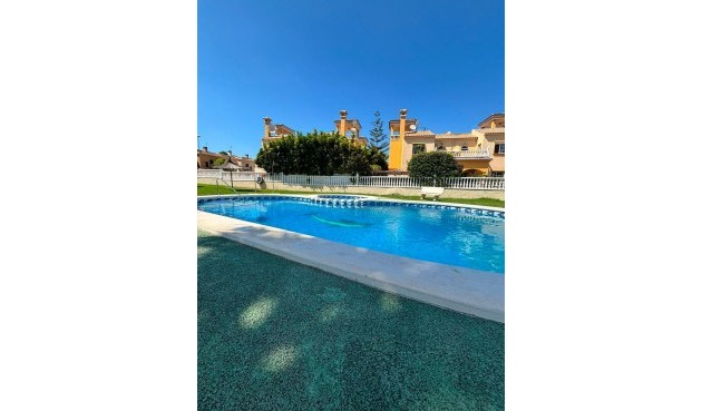 Resale - Villa -
Orihuela Costa - Lomas de Cabo Roig