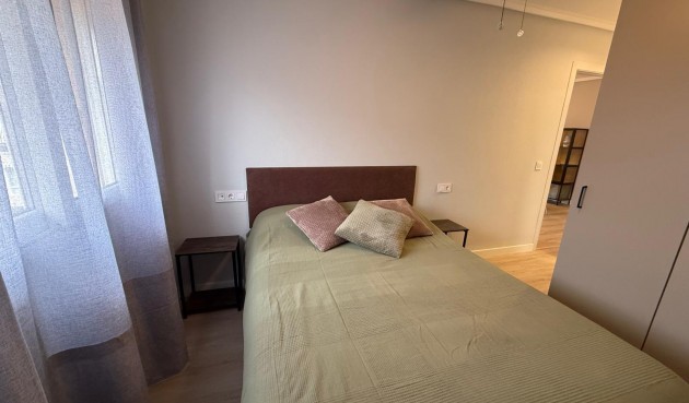Resale - Apartment -
Torrevieja - Playa del Cura