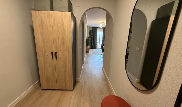 Resale - Apartment -
Torrevieja - Playa del Cura