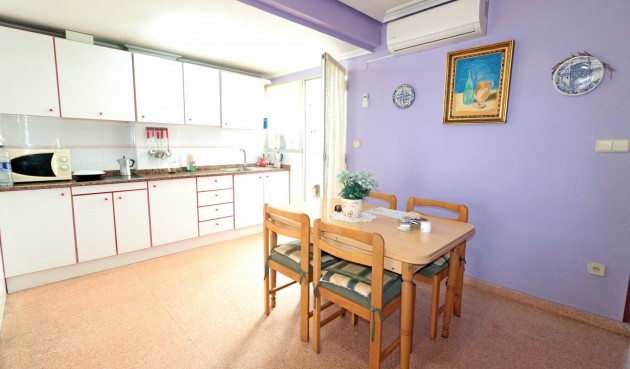 Resale - Apartment -
Torrevieja - Acequion