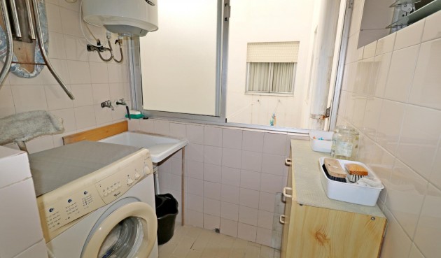 Resale - Apartment -
Torrevieja - Acequion