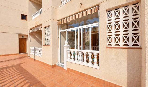 Resale - Apartment -
Torrevieja - Playa de los Locos