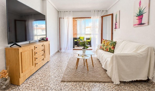 Resale - Apartment -
Torrevieja - Acequion