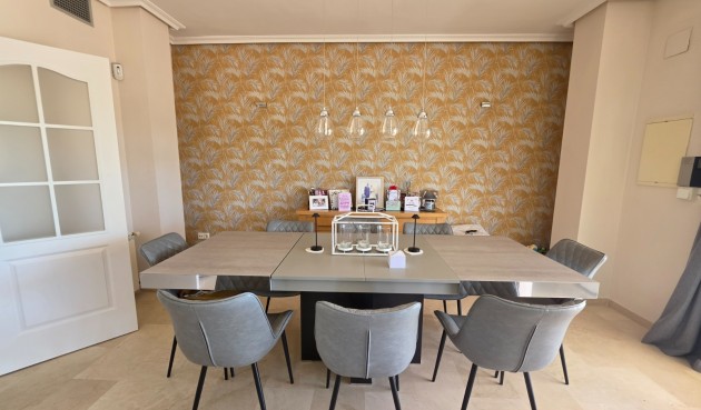 Resale - Villa -
Pinoso - Inland