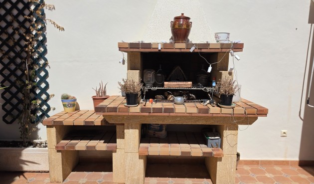 Resale - Villa -
Pinoso - Inland