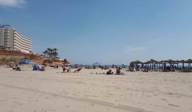 Resale - Apartment -
Orihuela Costa - Costa Blanca