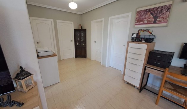 Resale - Villa -
Dolores - Costa Blanca