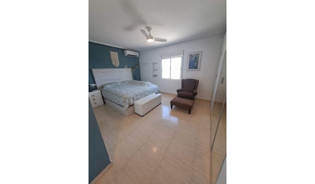 Resale - Villa -
Dolores - Costa Blanca