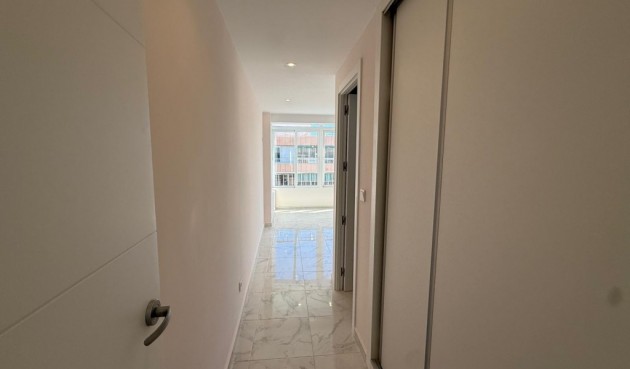 Resale - Apartment -
Playa Del Acequion - Costa Blanca