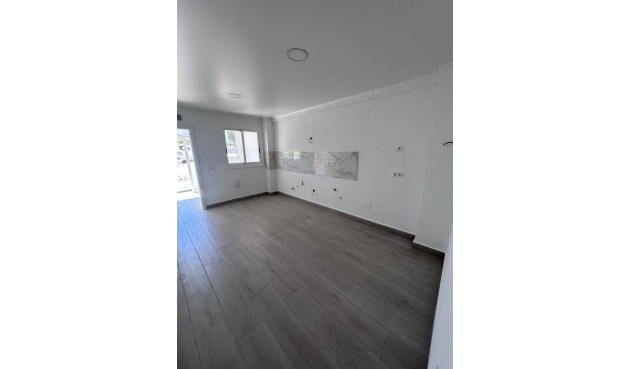 Resale - Duplex -
Torrevieja - Costa Blanca