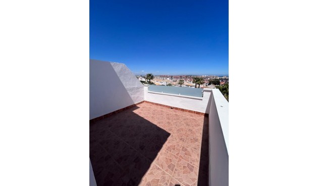 Resale - Duplex -
Torrevieja - Costa Blanca