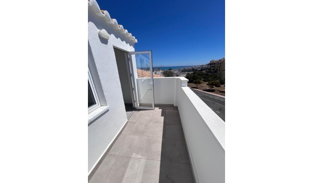 Resale - Duplex -
Torrevieja - Costa Blanca