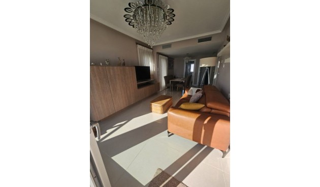 Resale - Semi Detached -
Torrevieja - Costa Blanca