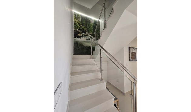 Resale - Semi Detached -
Torrevieja - Costa Blanca