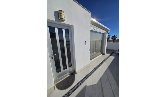 Resale - Semi Detached -
Torrevieja - Costa Blanca