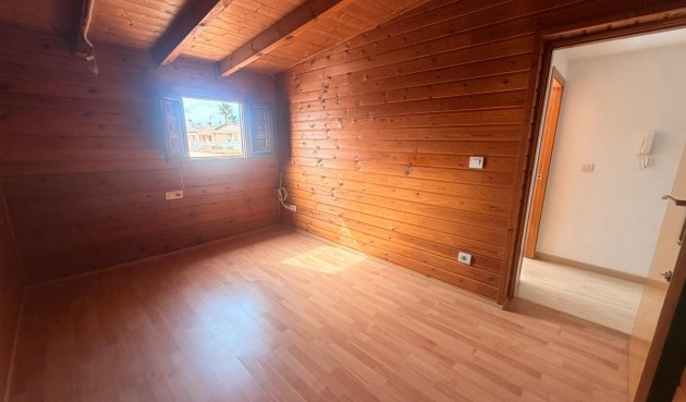 Resale - Villa -
Almoradí - El Banet