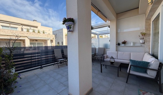 Resale - Town House -
Torrevieja - aguas nuevas