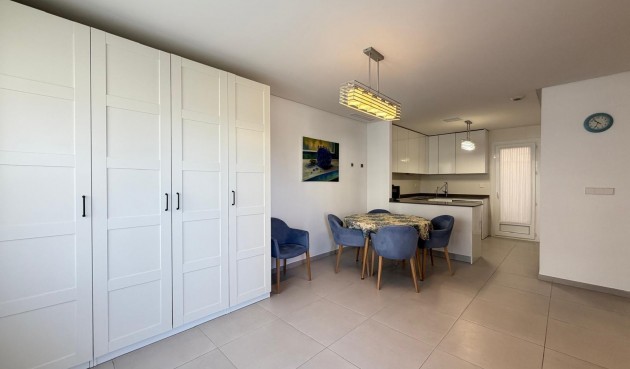 Resale - Town House -
Torrevieja - aguas nuevas