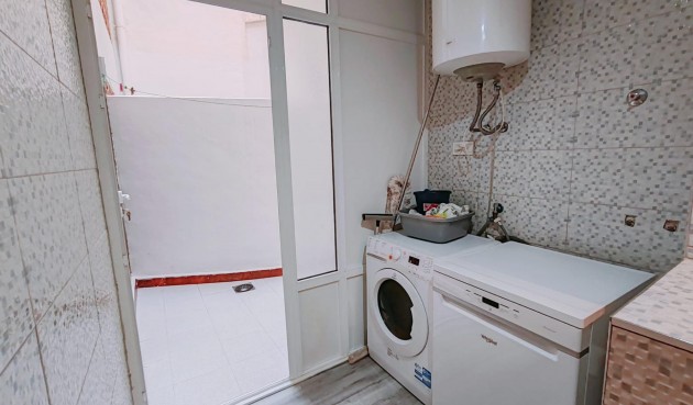 Resale - Apartment -
Torrevieja - Acequion