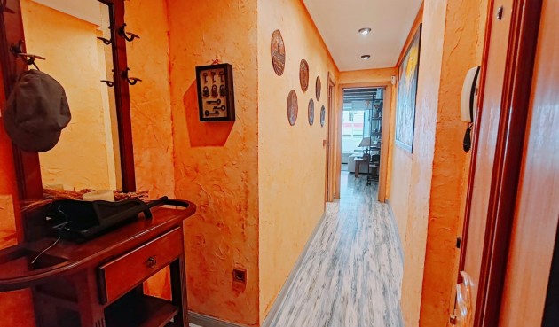 Resale - Apartment -
Torrevieja - Acequion