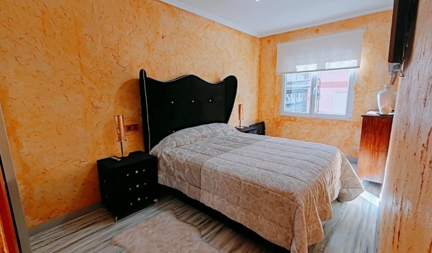 Resale - Apartment -
Torrevieja - Acequion