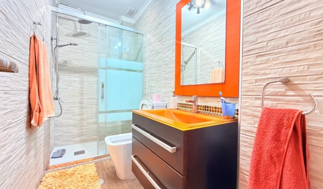 Resale - Apartment -
Torrevieja - Acequion