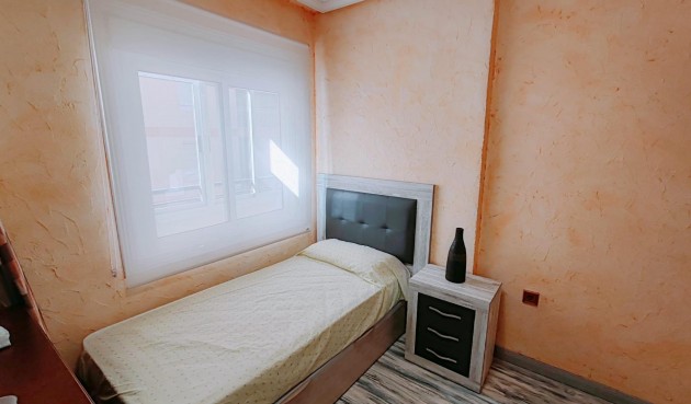 Resale - Apartment -
Torrevieja - Acequion