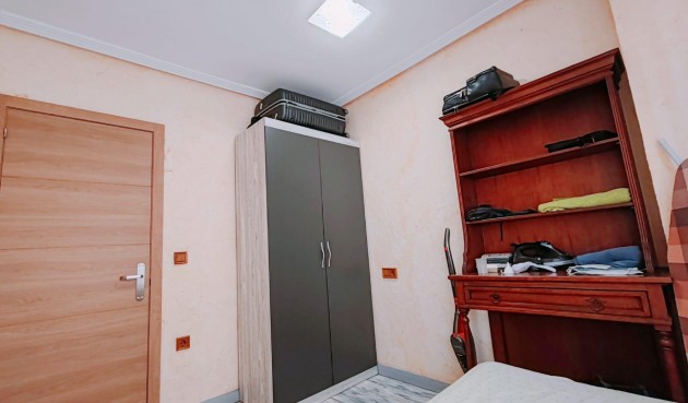 Resale - Apartment -
Torrevieja - Acequion